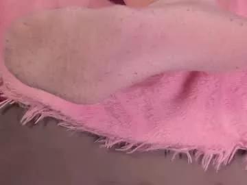 _ccrystaa_ from Chaturbate