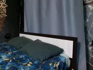 _happydayleon_ from Chaturbate