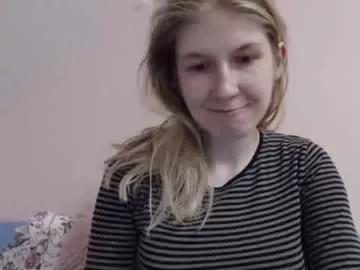 _rosiebaby from Chaturbate