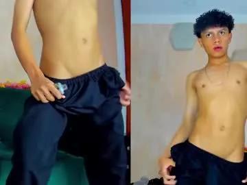 _taylor_black from Chaturbate is Freechat