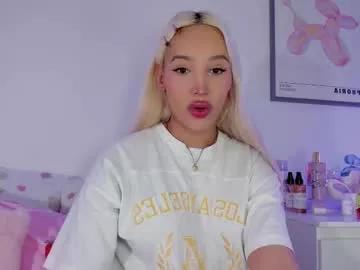 _viioletweekend_ from Chaturbate