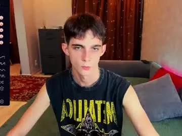 aaron_bang from Chaturbate