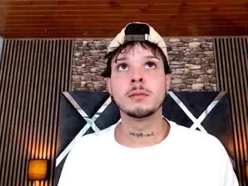 Aaron_blink1 from Chaturbate