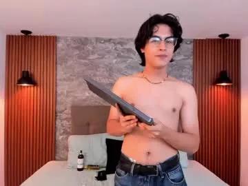 aaron_ez from Chaturbate