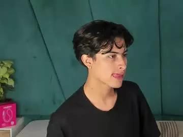 aaron_eze from Chaturbate