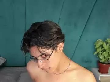 aaron_eze from Chaturbate