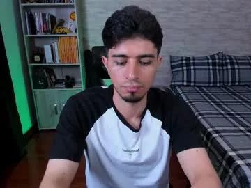 aaron_paul_ from Chaturbate