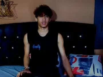 aaron_schott from Chaturbate