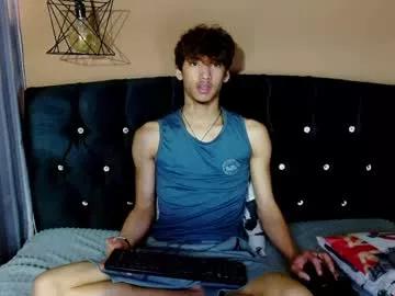 aaron_schott from Chaturbate