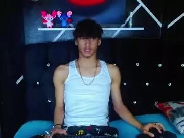aaron_schott from Chaturbate