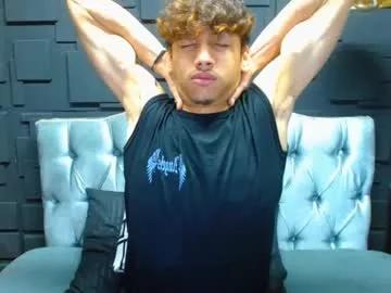 aaron_schott from Chaturbate