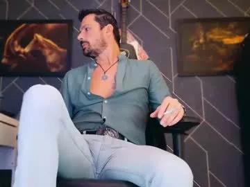 aaronbomer from Chaturbate
