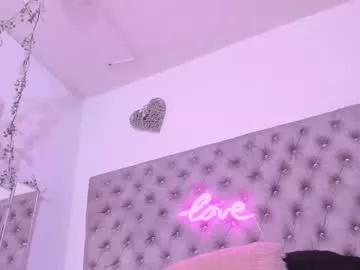 abbyy_saenz from Chaturbate