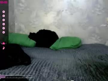 Absolute_charm from Chaturbate