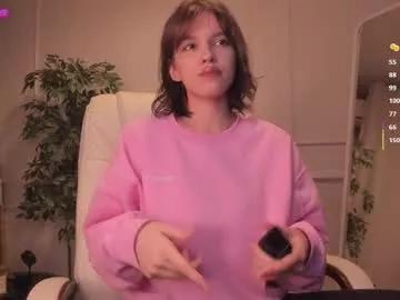 adalyn_glow from Chaturbate