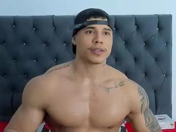 adam_boss from Chaturbate