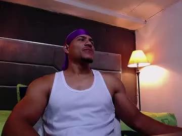 adam_fit19cm from Chaturbate