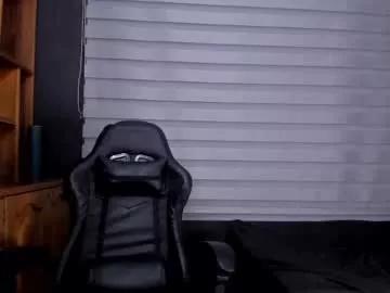 adam_piarse from Chaturbate