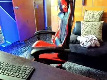 adam_valencia from Chaturbate
