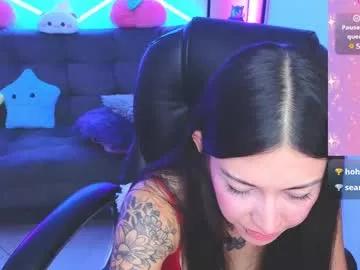 adams_mia from Chaturbate