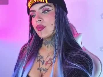 Adamsniki from Chaturbate