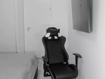 addavalery from Chaturbate