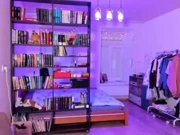 addelin_moon from Chaturbate