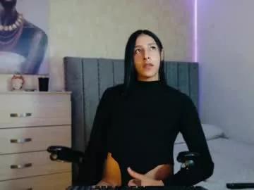 adhara365 from Chaturbate