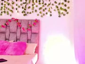 adhara__evanss from Chaturbate
