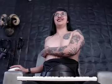 agata_darkness from Chaturbate