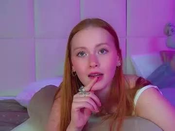 Agatafoxley from Chaturbate