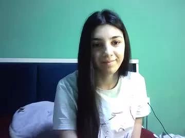 Ahotkitty18 from Chaturbate