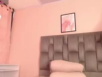 aiilynn_1 from Chaturbate