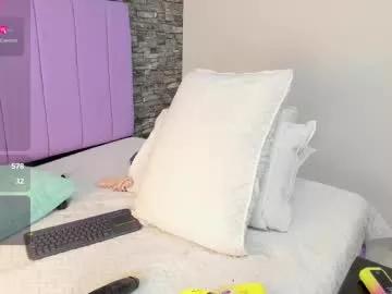 aixa_hill1 from Chaturbate