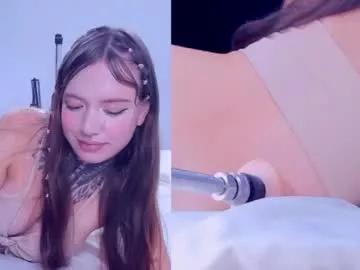 alaska_hill from Chaturbate