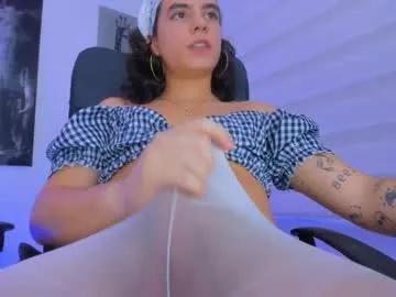 alaska_pears0 from Chaturbate