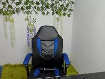 alayasmile from Chaturbate