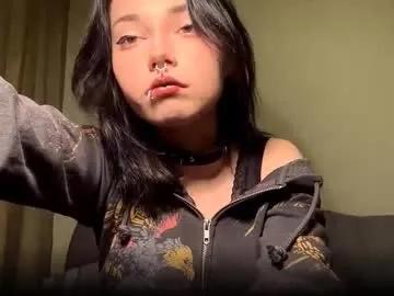 Alberthamazierski from Chaturbate