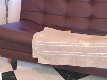 aleezafrench from Chaturbate