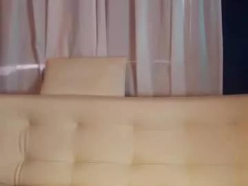 aleezafrench from Chaturbate
