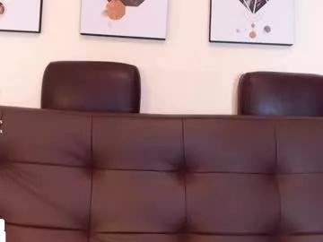 aleezafrench from Chaturbate