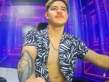 Alexpierss from Chaturbate