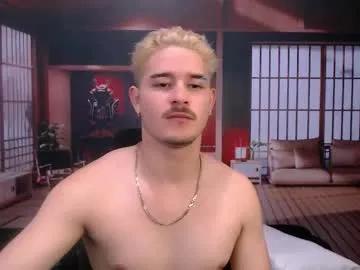 Alexpierss from Chaturbate