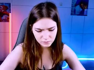 Aliceinredsquare_ from Chaturbate