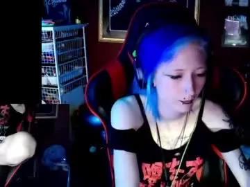 Alicewonder52 from Chaturbate