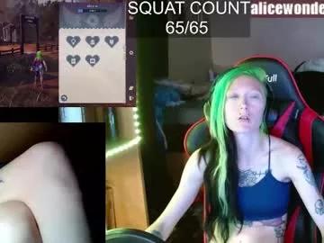 Alicewonder52 from Chaturbate