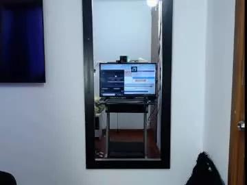 Aliiz_01 from Chaturbate