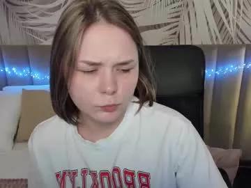 alli_zi from Chaturbate