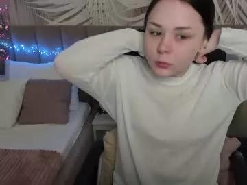 alli_zi from Chaturbate