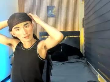 alluring_alpha from Chaturbate